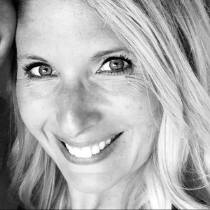 Meet your Posher, Monica